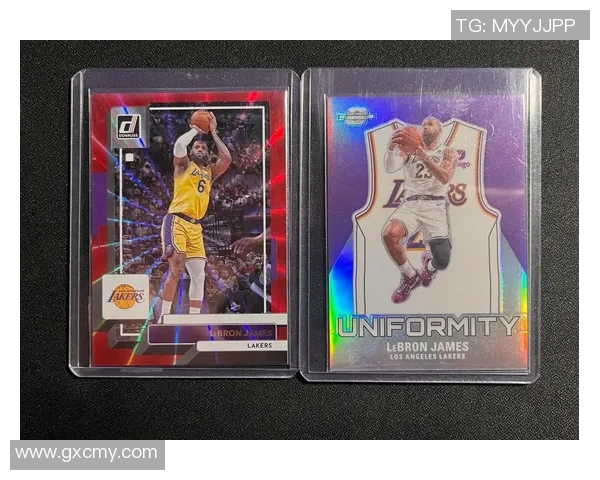 如何购买帕尼尼足球球星卡并挑选最具收藏价值的卡片