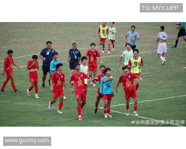 足球球星摇篮：培养未来足球巨星的摇篮与成长沃土