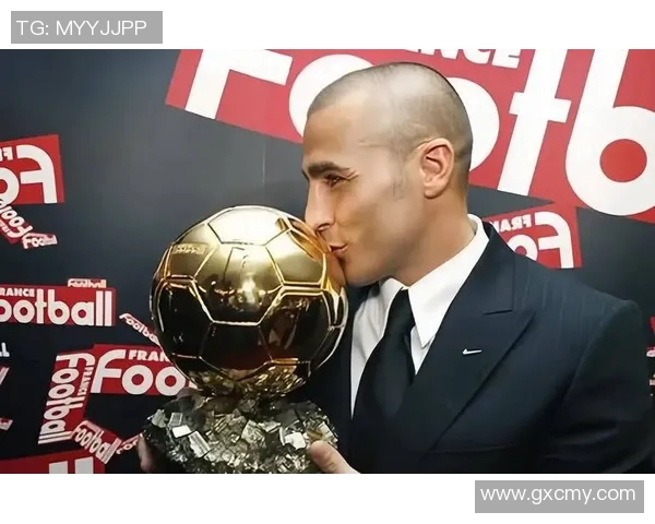 天下足球聚焦球星风采揭示世界足坛最具影响力的顶级球员